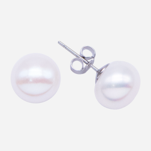 Coquetas de plata con perla cultivada de 11 mm.