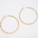 Arracadas de baño de oro 18k con diseño intercalado