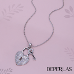 Juego de cadena de rodio con dije de corazón y llave