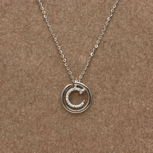 Juego cadena y dije de tornillos