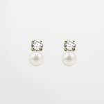 Broquel de oro 10k con circón y perla