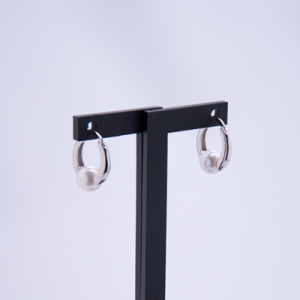 Arracadas chicas con perla fina