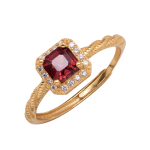 Anillo de vermail con piedra granate