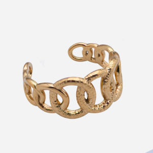 Anillo diseño círculos entrelazados