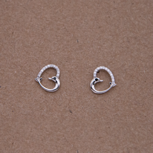 Aretes de plata silueta corazón