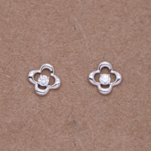 Aretes de plata diseño flor