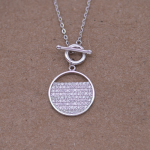 Juego cadena y dije círculo con pavé de circones