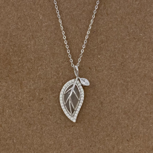 Juego cadena y dije de hoja con piedra cat eye