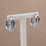 Arracada triple de rodio con baguettes