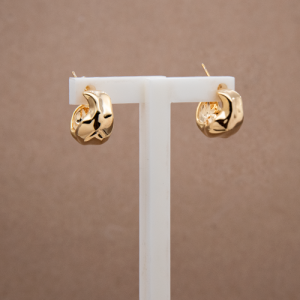 Arracadas chicas diseño irregular