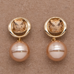 Aretes largos de madre perla