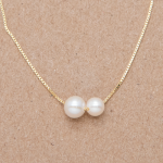 Collar de vermail con 2 perlitas