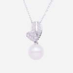 Juego de cadena con dije de perla cultivada y dos hojas