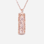 Juego de cadena de plata con baño de oro rosado diseño de cilindro con flores biseladas y cristales