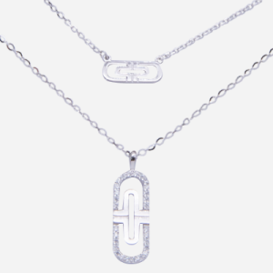 Juego de cadena doble de plata y dije ovalado con circones